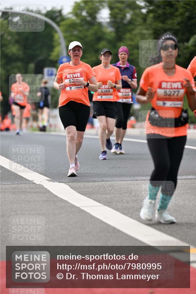 15.06.2025 - REWE Women's Run Dr. Thomas Lammeyer http://msf.ph/oto/7980995 15.06.2025 10:45:37 Laufen 52, 5389, 5468, 5277 meine-sportfotos.de