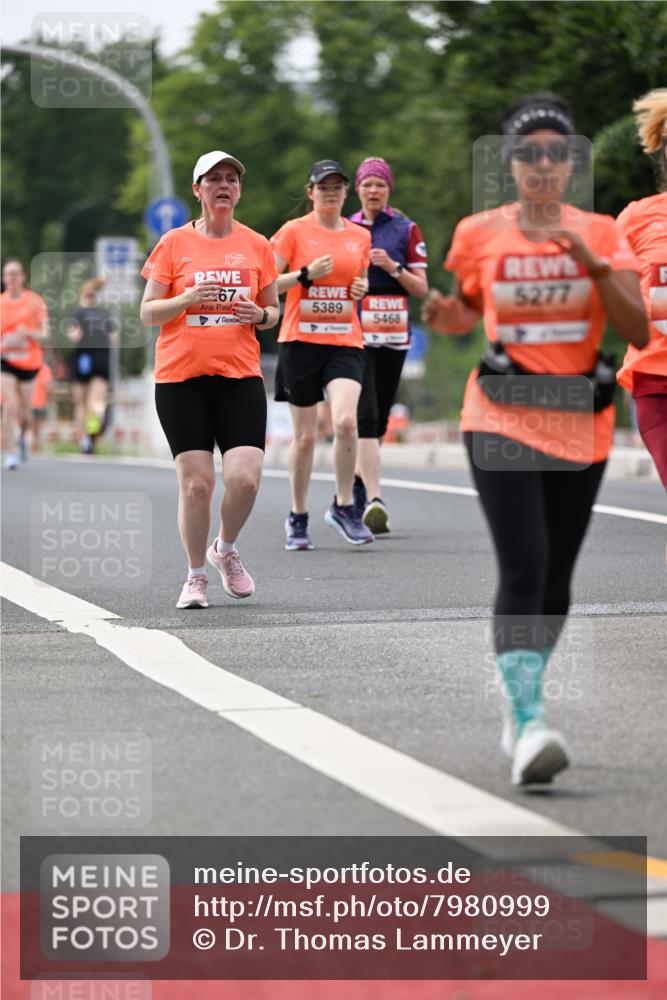 15.06.2025 - REWE Women's Run Dr. Thomas Lammeyer http://msf.ph/oto/7980999 15.06.2025 10:45:37 Laufen 67, 5389, 5277, 5468, 4 meine-sportfotos.de