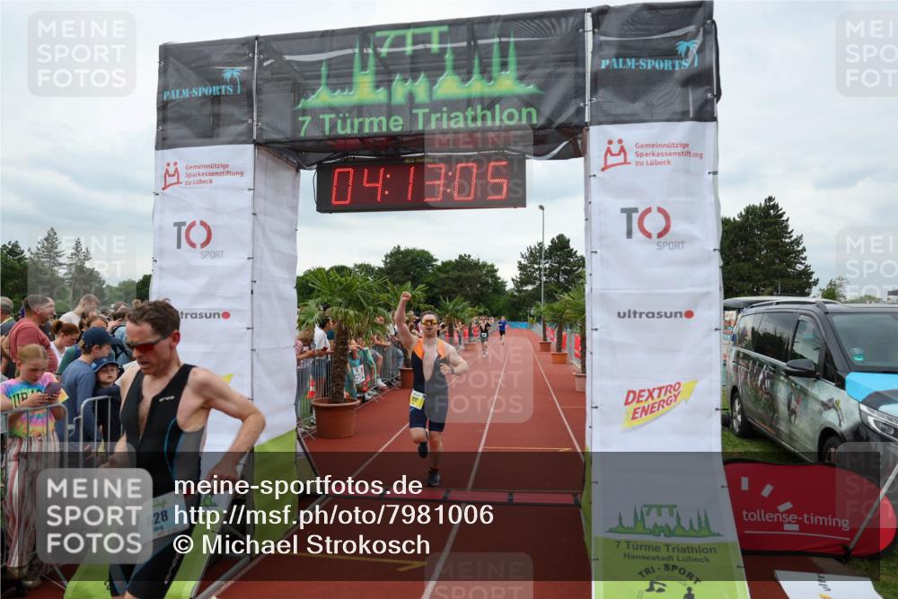 15.06.2025 - 7 Türme Triathlon Michael Strokosch http://msf.ph/oto/7981006 15.06.2025 14:13:04 Ziel 412, 628, 892 meine-sportfotos.de
