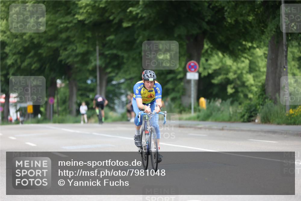 15.06.2025 - 7 Türme Triathlon Yannick Fuchs http://msf.ph/oto/7981048 15.06.2025 11:24:26 Radfahren 243 meine-sportfotos.de