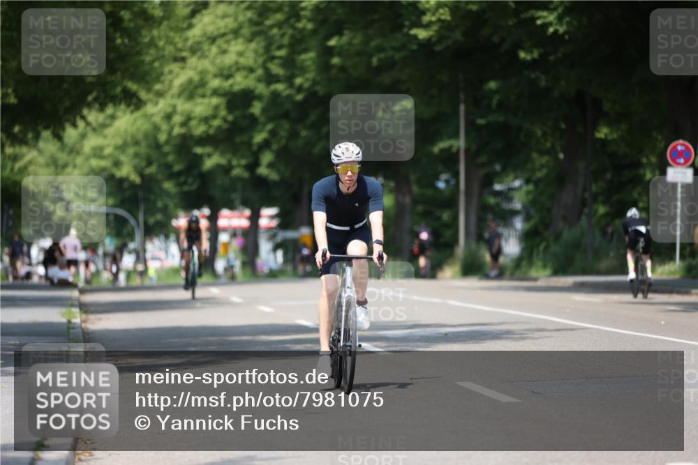 15.06.2025 - 7 Türme Triathlon Yannick Fuchs http://msf.ph/oto/7981075 15.06.2025 12:49:22 Radfahren 247, 411, 448, 656 meine-sportfotos.de