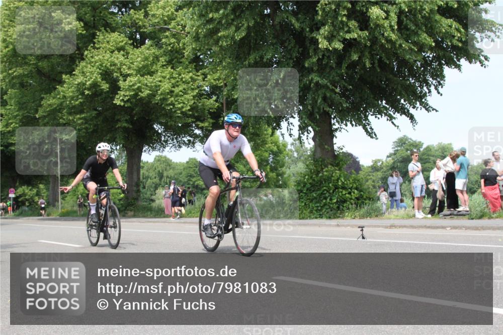 15.06.2025 - 7 Türme Triathlon Yannick Fuchs http://msf.ph/oto/7981083 15.06.2025 13:27:45 Radfahren  meine-sportfotos.de