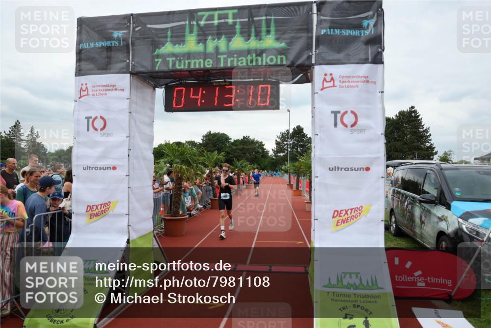 15.06.2025 - 7 Türme Triathlon Michael Strokosch http://msf.ph/oto/7981108 15.06.2025 14:13:09 Ziel 412, 489, 628, 892, 1085 meine-sportfotos.de