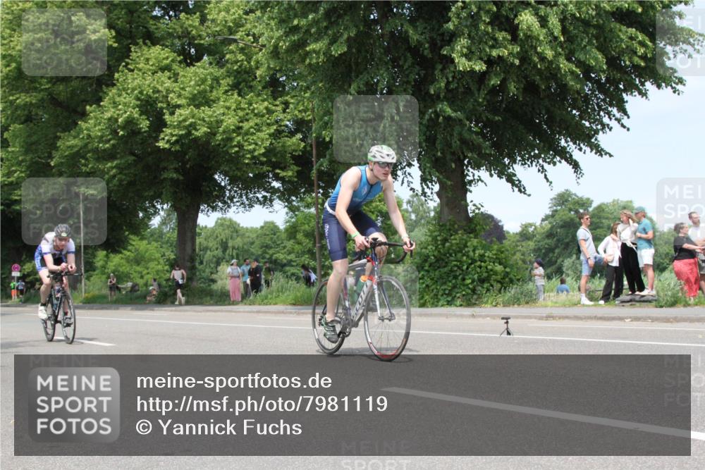 15.06.2025 - 7 Türme Triathlon Yannick Fuchs http://msf.ph/oto/7981119 15.06.2025 13:27:59 Radfahren  meine-sportfotos.de