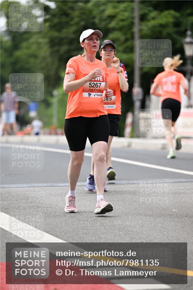 15.06.2025 - REWE Women's Run Dr. Thomas Lammeyer http://msf.ph/oto/7981135 15.06.2025 10:45:40 Laufen 5267 meine-sportfotos.de