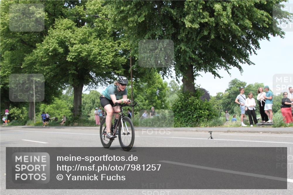 15.06.2025 - 7 Türme Triathlon Yannick Fuchs http://msf.ph/oto/7981257 15.06.2025 13:28:34 Radfahren  meine-sportfotos.de