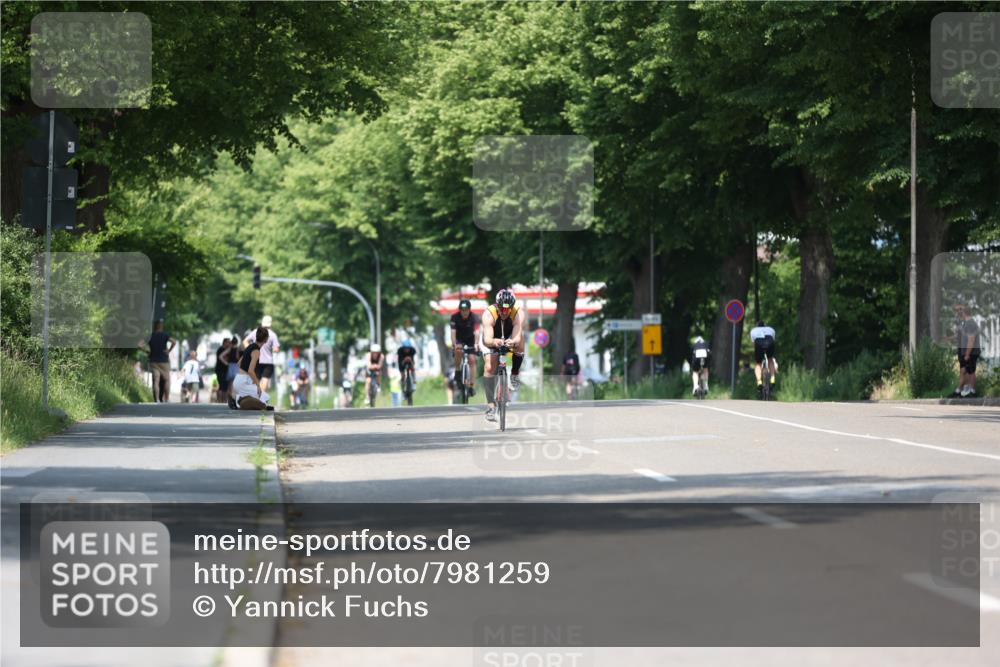 15.06.2025 - 7 Türme Triathlon Yannick Fuchs http://msf.ph/oto/7981259 15.06.2025 12:49:30 Radfahren 247, 366, 397, 638, 671 meine-sportfotos.de