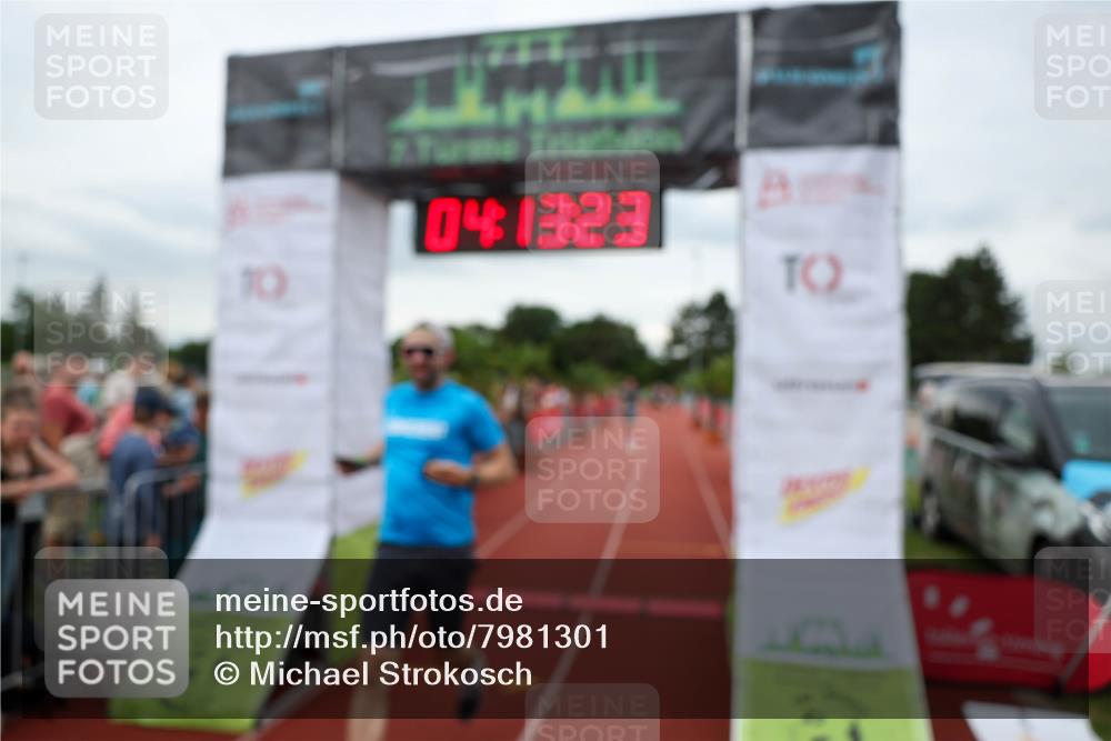 15.06.2025 - 7 Türme Triathlon Michael Strokosch http://msf.ph/oto/7981301 15.06.2025 14:13:23 Ziel 545, 597 meine-sportfotos.de