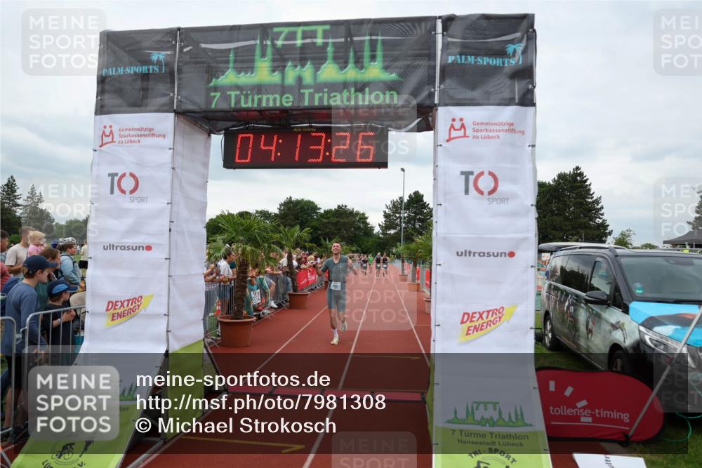 15.06.2025 - 7 Türme Triathlon Michael Strokosch http://msf.ph/oto/7981308 15.06.2025 14:13:26 Ziel 545, 597 meine-sportfotos.de