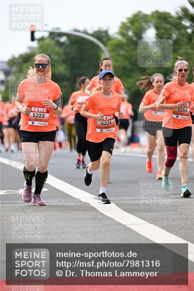 15.06.2025 - REWE Women's Run Dr. Thomas Lammeyer http://msf.ph/oto/7981316 15.06.2025 10:45:46 Laufen 5223, 4, 5224, 5265 meine-sportfotos.de