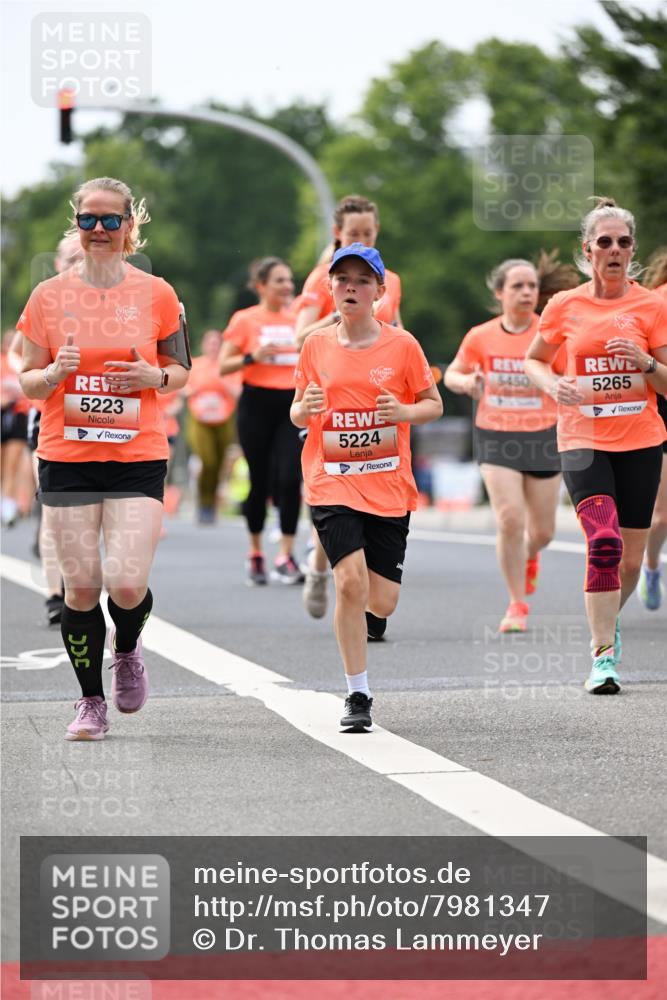15.06.2025 - REWE Women's Run Dr. Thomas Lammeyer http://msf.ph/oto/7981347 15.06.2025 10:45:46 Laufen 5223, 5450, 5265, 5224 meine-sportfotos.de
