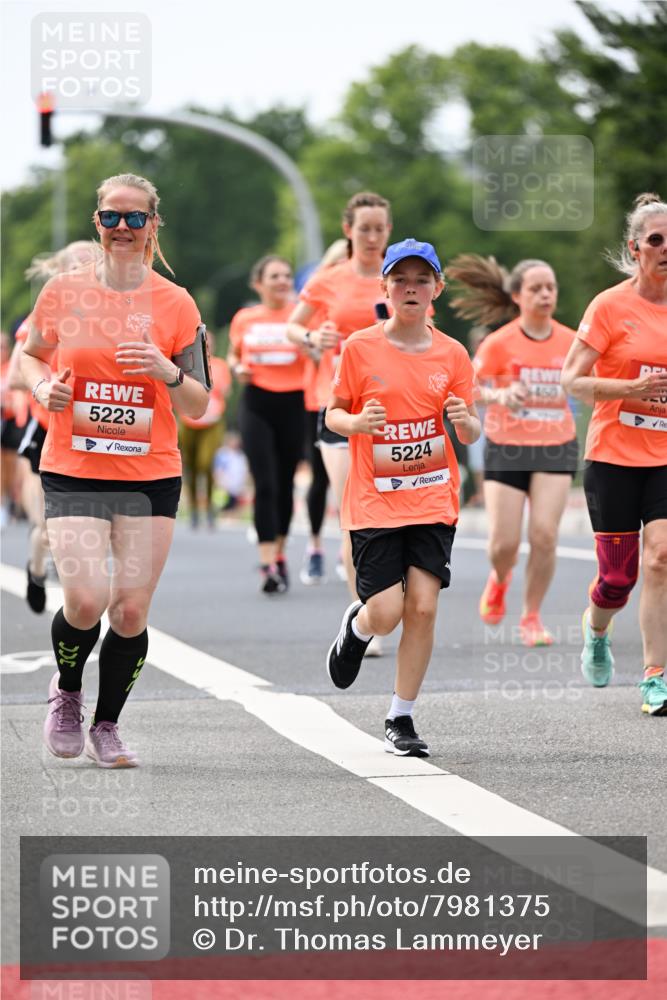 15.06.2025 - REWE Women's Run Dr. Thomas Lammeyer http://msf.ph/oto/7981375 15.06.2025 10:45:47 Laufen 5223, 5224, 6450 meine-sportfotos.de