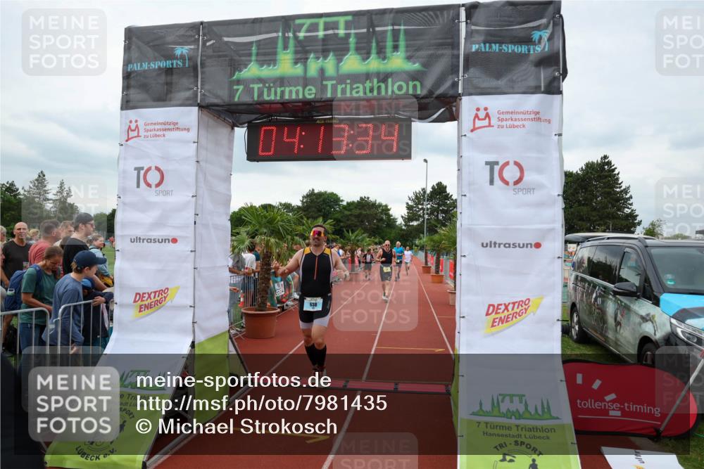 15.06.2025 - 7 Türme Triathlon Michael Strokosch http://msf.ph/oto/7981435 15.06.2025 14:13:33 Ziel 422, 597, 638, 798 meine-sportfotos.de