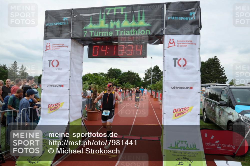 15.06.2025 - 7 Türme Triathlon Michael Strokosch http://msf.ph/oto/7981441 15.06.2025 14:13:33 Ziel 422, 597, 638, 798 meine-sportfotos.de