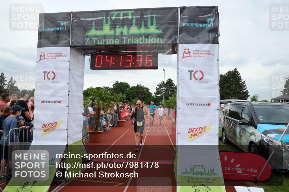 15.06.2025 - 7 Türme Triathlon Michael Strokosch http://msf.ph/oto/7981478 15.06.2025 14:13:36 Ziel 422, 591, 638, 798, 948 meine-sportfotos.de