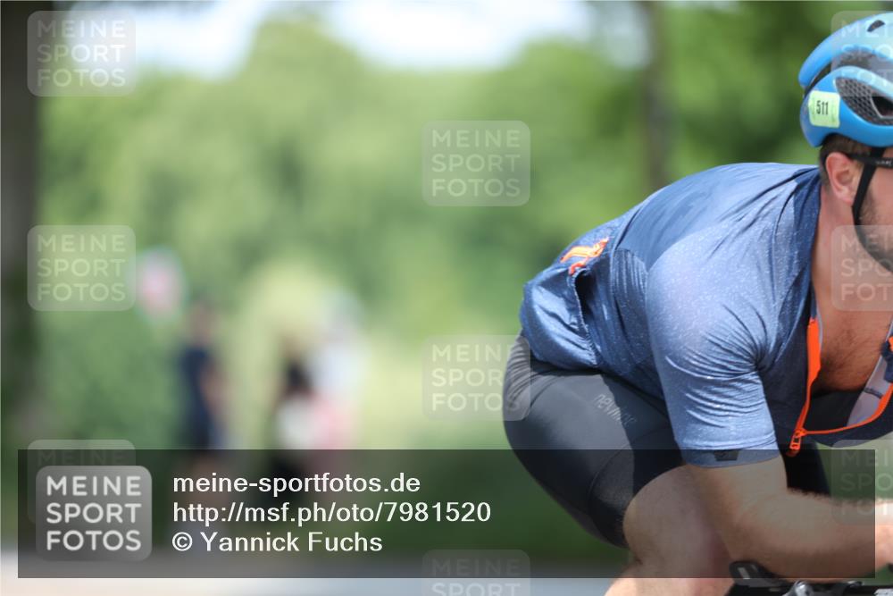 15.06.2025 - 7 Türme Triathlon Yannick Fuchs http://msf.ph/oto/7981520 15.06.2025 12:49:44 Radfahren 260, 462, 511 meine-sportfotos.de
