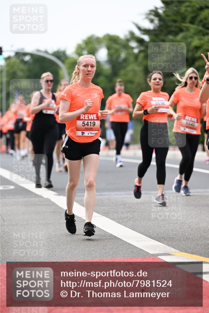 15.06.2025 - REWE Women's Run Dr. Thomas Lammeyer http://msf.ph/oto/7981524 15.06.2025 10:45:51 Laufen 5419, 5536, 5540 meine-sportfotos.de