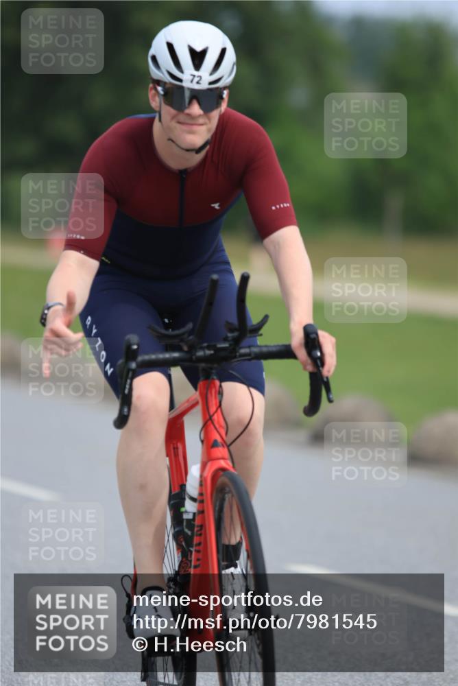 15.06.2025 - 27. Vierlanden-Triathlon H.Heesch http://msf.ph/oto/7981545 15.06.2025 10:48:12 Radfahren 22, 72, 93, 187, 393 meine-sportfotos.de