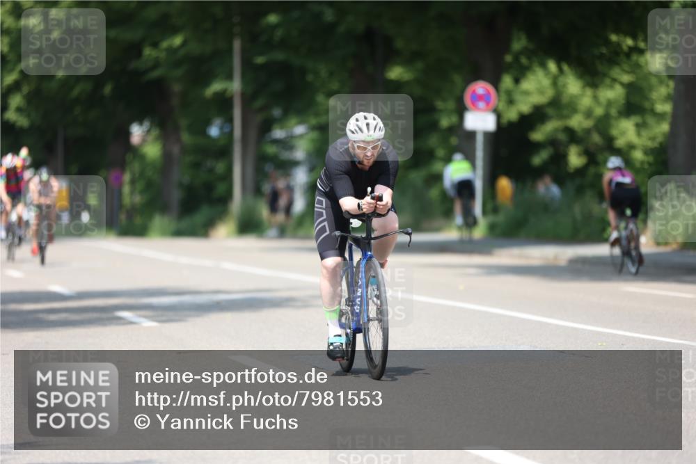15.06.2025 - 7 Türme Triathlon Yannick Fuchs http://msf.ph/oto/7981553 15.06.2025 12:49:52 Radfahren 260, 466, 498, 677 meine-sportfotos.de