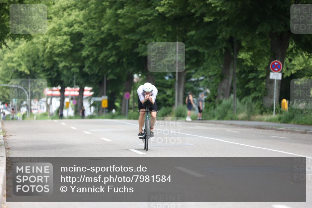 15.06.2025 - 7 Türme Triathlon Yannick Fuchs http://msf.ph/oto/7981584 15.06.2025 11:26:01 Radfahren  meine-sportfotos.de
