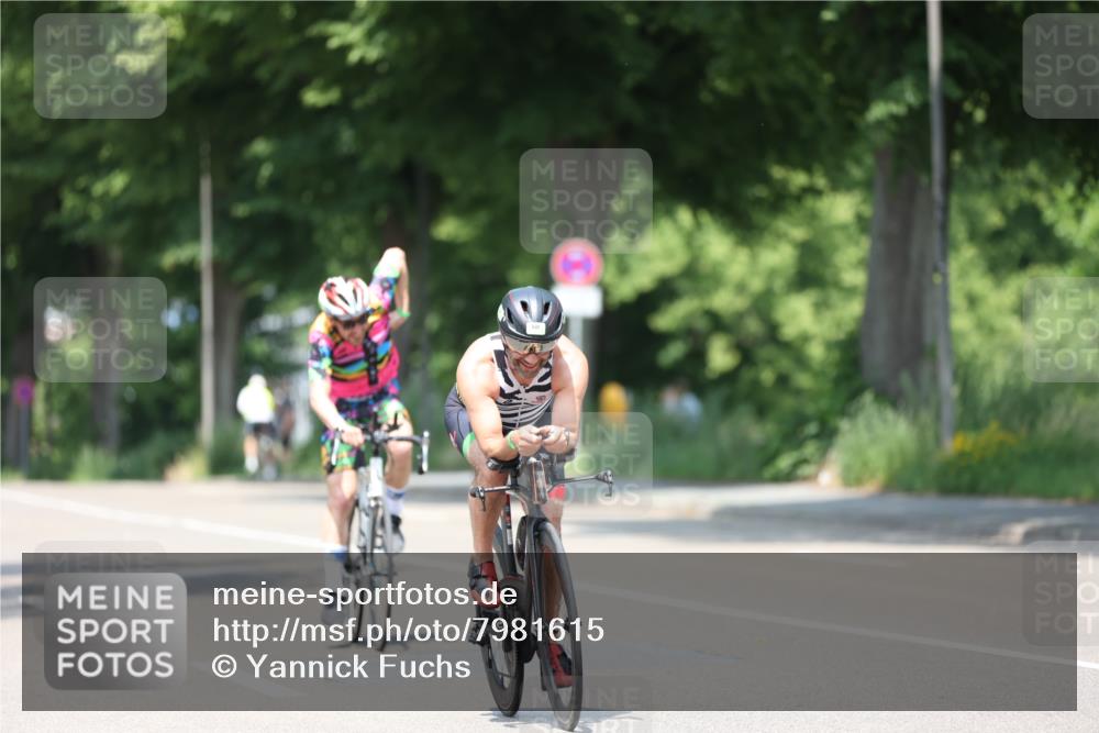 15.06.2025 - 7 Türme Triathlon Yannick Fuchs http://msf.ph/oto/7981615 15.06.2025 12:49:55 Radfahren 466, 498, 677 meine-sportfotos.de