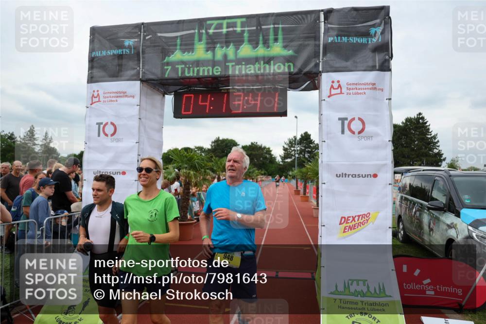 15.06.2025 - 7 Türme Triathlon Michael Strokosch http://msf.ph/oto/7981643 15.06.2025 14:13:41 Ziel 591, 638, 798, 948 meine-sportfotos.de