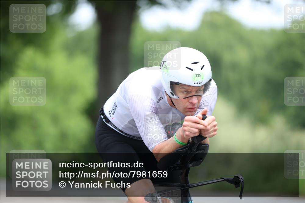 15.06.2025 - 7 Türme Triathlon Yannick Fuchs http://msf.ph/oto/7981659 15.06.2025 11:26:03 Radfahren  meine-sportfotos.de
