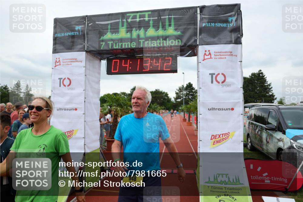 15.06.2025 - 7 Türme Triathlon Michael Strokosch http://msf.ph/oto/7981665 15.06.2025 14:13:41 Ziel 591, 638, 798, 948 meine-sportfotos.de