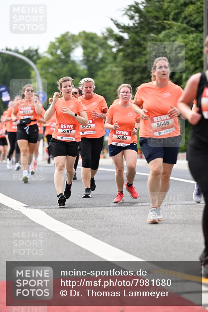 15.06.2025 - REWE Women's Run Dr. Thomas Lammeyer http://msf.ph/oto/7981680 15.06.2025 10:45:55 Laufen 5017, 5387, 5321, 5388, 5646 meine-sportfotos.de