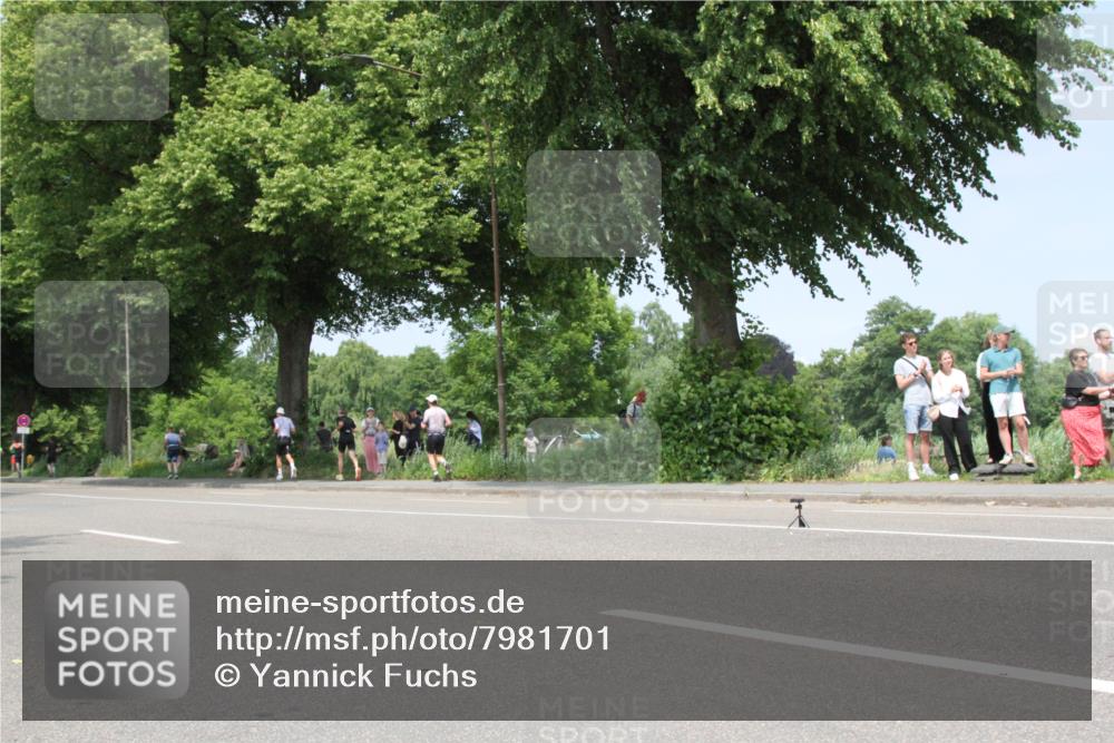 15.06.2025 - 7 Türme Triathlon Yannick Fuchs http://msf.ph/oto/7981701 15.06.2025 13:29:55 Radfahren  meine-sportfotos.de