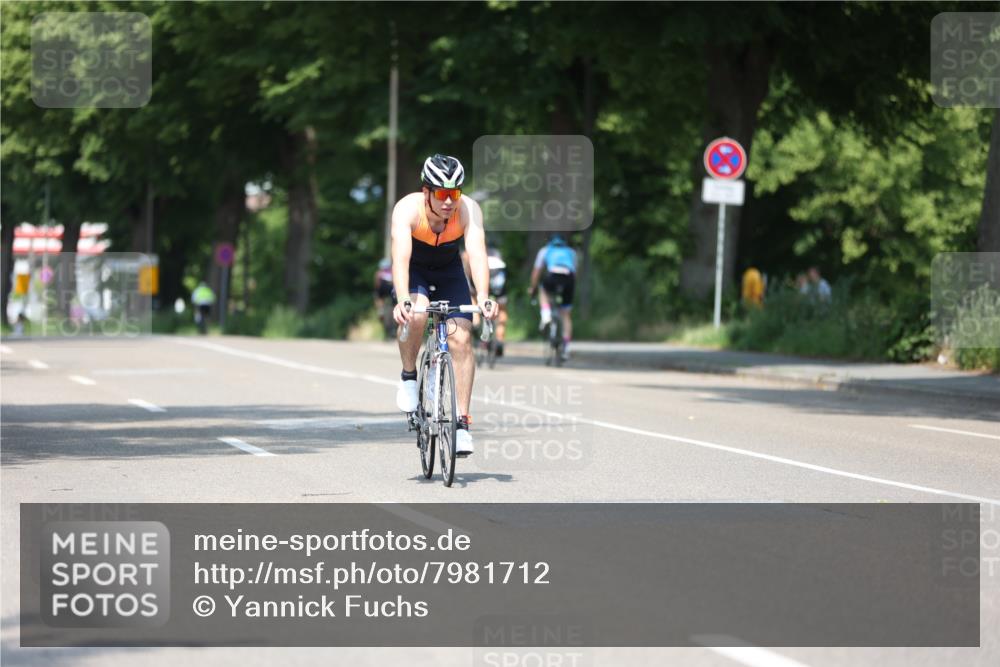 15.06.2025 - 7 Türme Triathlon Yannick Fuchs http://msf.ph/oto/7981712 15.06.2025 12:49:59 Radfahren 498 meine-sportfotos.de