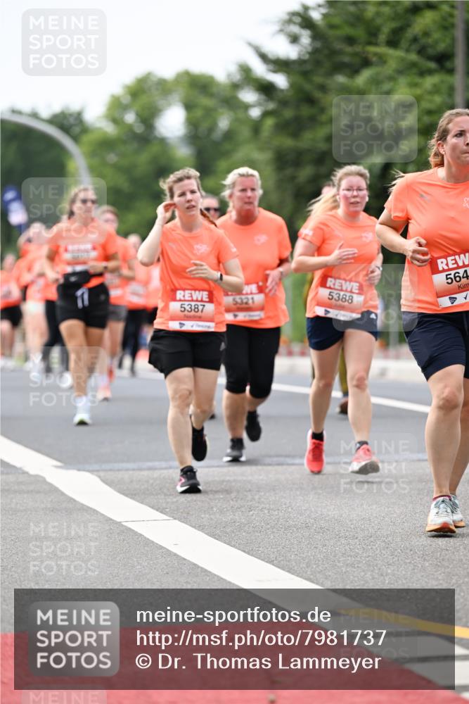 15.06.2025 - REWE Women's Run Dr. Thomas Lammeyer http://msf.ph/oto/7981737 15.06.2025 10:45:56 Laufen 5387, 5321, 5388, 564 meine-sportfotos.de
