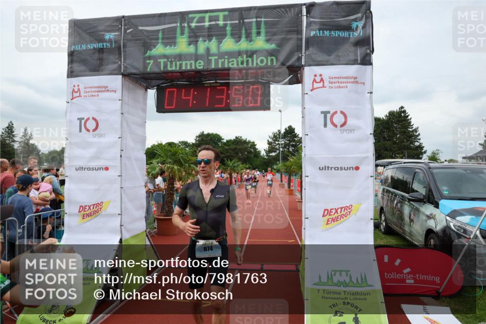 15.06.2025 - 7 Türme Triathlon Michael Strokosch http://msf.ph/oto/7981763 15.06.2025 14:13:50 Ziel 397, 446, 674, 749 meine-sportfotos.de