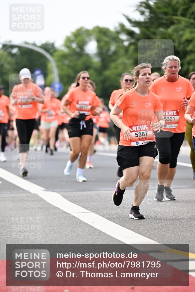 15.06.2025 - REWE Women's Run Dr. Thomas Lammeyer http://msf.ph/oto/7981795 15.06.2025 10:45:57 Laufen 5387, 5321 meine-sportfotos.de