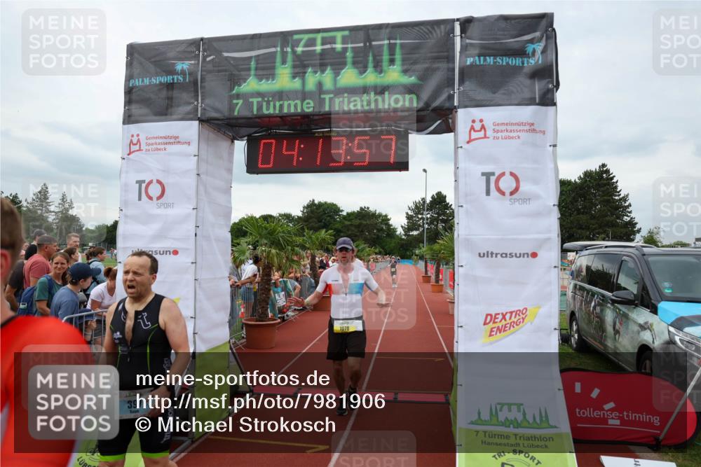 15.06.2025 - 7 Türme Triathlon Michael Strokosch http://msf.ph/oto/7981906 15.06.2025 14:13:57 Ziel 397, 445, 446, 749, 1078 meine-sportfotos.de