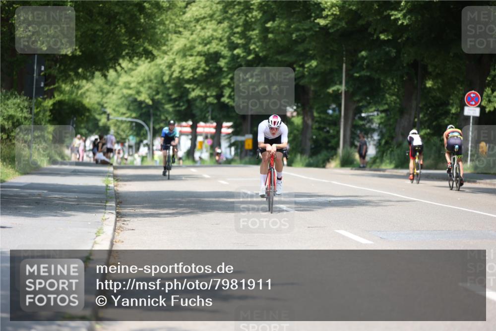 15.06.2025 - 7 Türme Triathlon Yannick Fuchs http://msf.ph/oto/7981911 15.06.2025 12:50:29 Radfahren 537, 541 meine-sportfotos.de