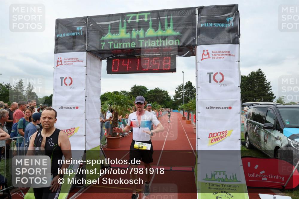 15.06.2025 - 7 Türme Triathlon Michael Strokosch http://msf.ph/oto/7981918 15.06.2025 14:13:58 Ziel 397, 445, 446, 712, 749, 1078 meine-sportfotos.de