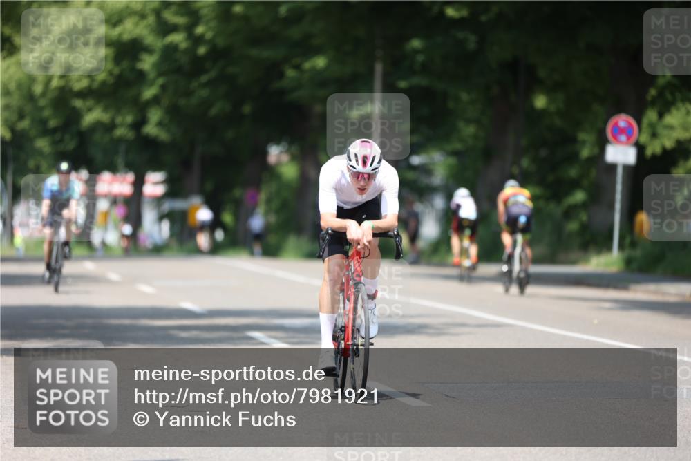 15.06.2025 - 7 Türme Triathlon Yannick Fuchs http://msf.ph/oto/7981921 15.06.2025 12:50:29 Radfahren 537, 541 meine-sportfotos.de