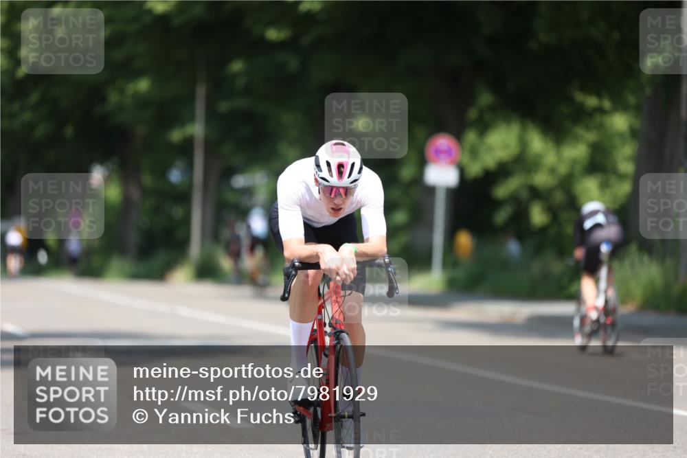 15.06.2025 - 7 Türme Triathlon Yannick Fuchs http://msf.ph/oto/7981929 15.06.2025 12:50:30 Radfahren 537, 541 meine-sportfotos.de