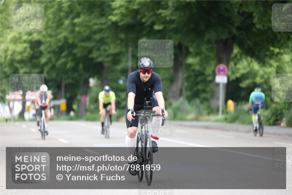 15.06.2025 - 7 Türme Triathlon Yannick Fuchs http://msf.ph/oto/7981959 15.06.2025 11:26:46 Radfahren 212, 326 meine-sportfotos.de