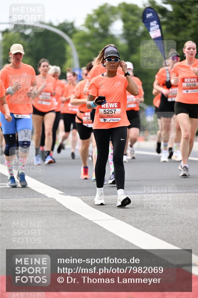 15.06.2025 - REWE Women's Run Dr. Thomas Lammeyer http://msf.ph/oto/7982069 15.06.2025 10:46:04 Laufen 5257, 5556 meine-sportfotos.de