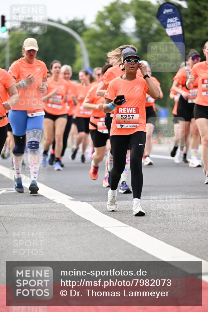 15.06.2025 - REWE Women's Run Dr. Thomas Lammeyer http://msf.ph/oto/7982073 15.06.2025 10:46:04 Laufen 5257 meine-sportfotos.de