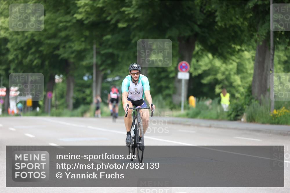 15.06.2025 - 7 Türme Triathlon Yannick Fuchs http://msf.ph/oto/7982139 15.06.2025 11:27:00 Radfahren  meine-sportfotos.de