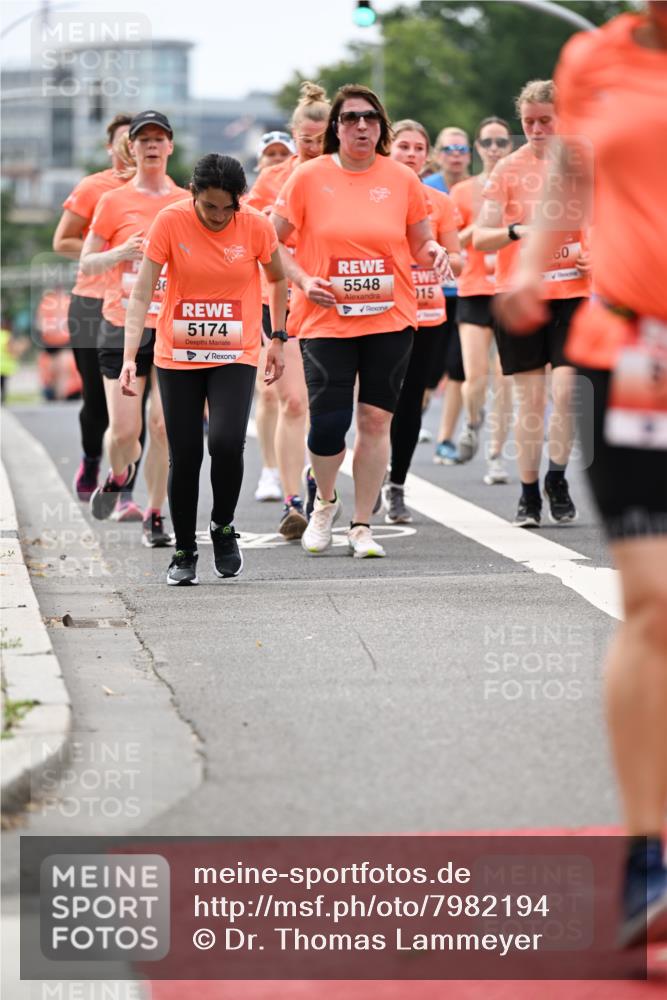 15.06.2025 - REWE Women's Run Dr. Thomas Lammeyer http://msf.ph/oto/7982194 15.06.2025 10:46:07 Laufen 5174, 5548, 60, 015 meine-sportfotos.de