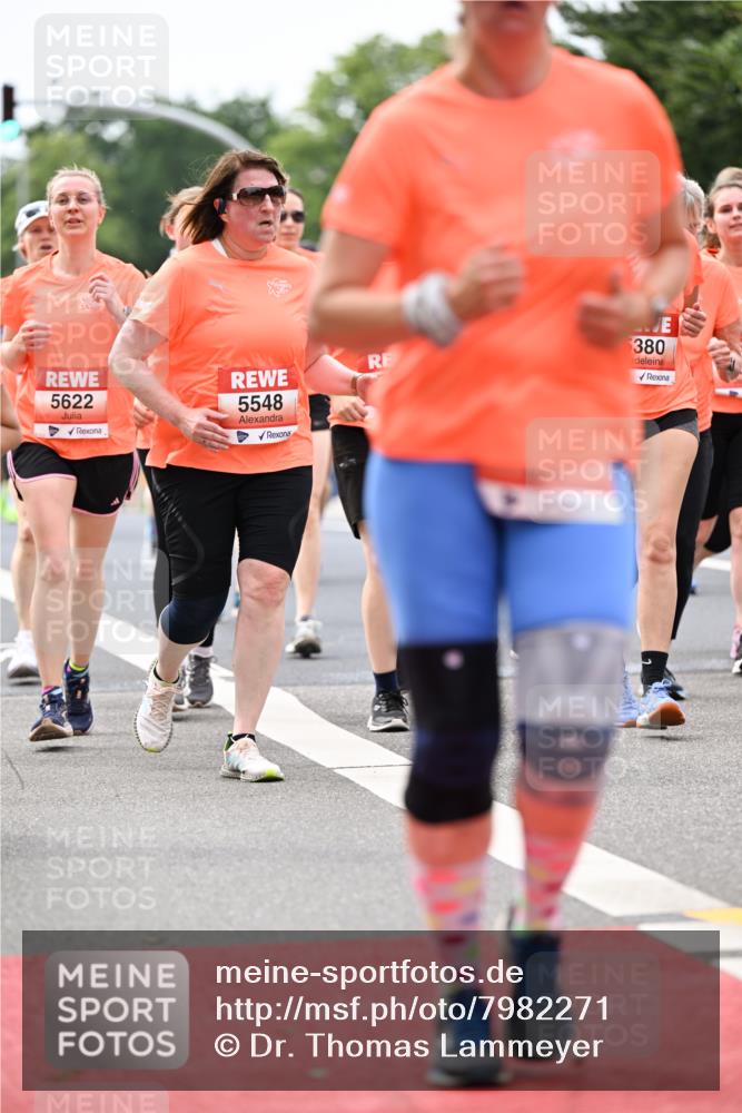 15.06.2025 - REWE Women's Run Dr. Thomas Lammeyer http://msf.ph/oto/7982271 15.06.2025 10:46:09 Laufen 5622, 5548, 380 meine-sportfotos.de