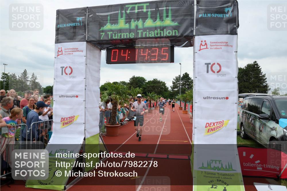 15.06.2025 - 7 Türme Triathlon Michael Strokosch http://msf.ph/oto/7982278 15.06.2025 14:14:35 Ziel 387, 560, 631, 656, 669, 758, 771, 813 meine-sportfotos.de