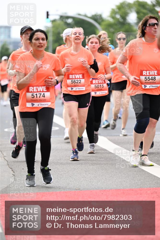 15.06.2025 - REWE Women's Run Dr. Thomas Lammeyer http://msf.ph/oto/7982303 15.06.2025 10:46:10 Laufen 5174, 5622, 5015, 5548 meine-sportfotos.de