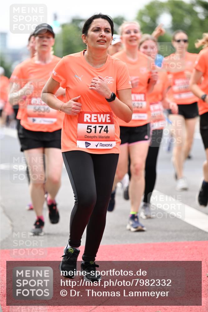15.06.2025 - REWE Women's Run Dr. Thomas Lammeyer http://msf.ph/oto/7982332 15.06.2025 10:46:11 Laufen 5636, 5174, 622 meine-sportfotos.de