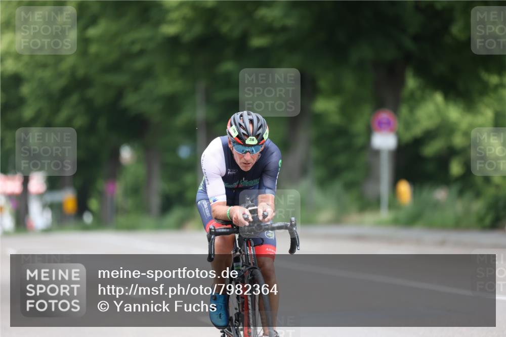 15.06.2025 - 7 Türme Triathlon Yannick Fuchs http://msf.ph/oto/7982364 15.06.2025 11:29:23 Radfahren  meine-sportfotos.de