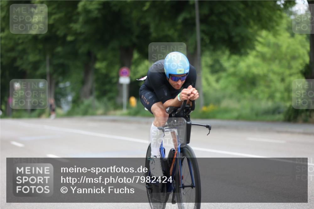 15.06.2025 - 7 Türme Triathlon Yannick Fuchs http://msf.ph/oto/7982424 15.06.2025 11:29:28 Radfahren  meine-sportfotos.de